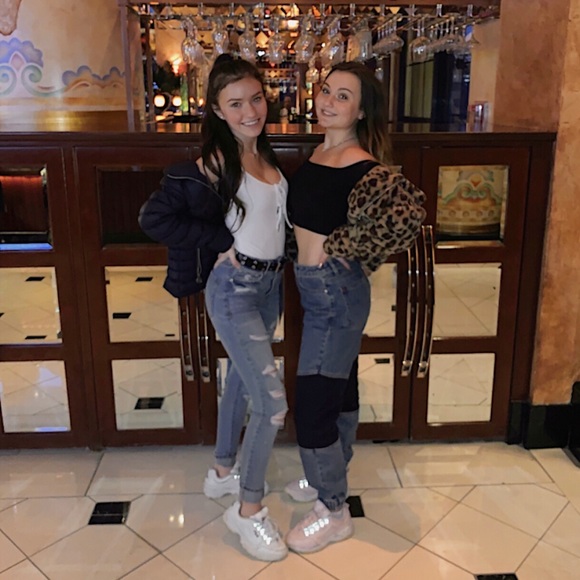 ♥️ABOUT ME - Picture 5 of 5